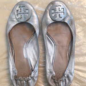 Well loved Authentic Tory Burch Flats